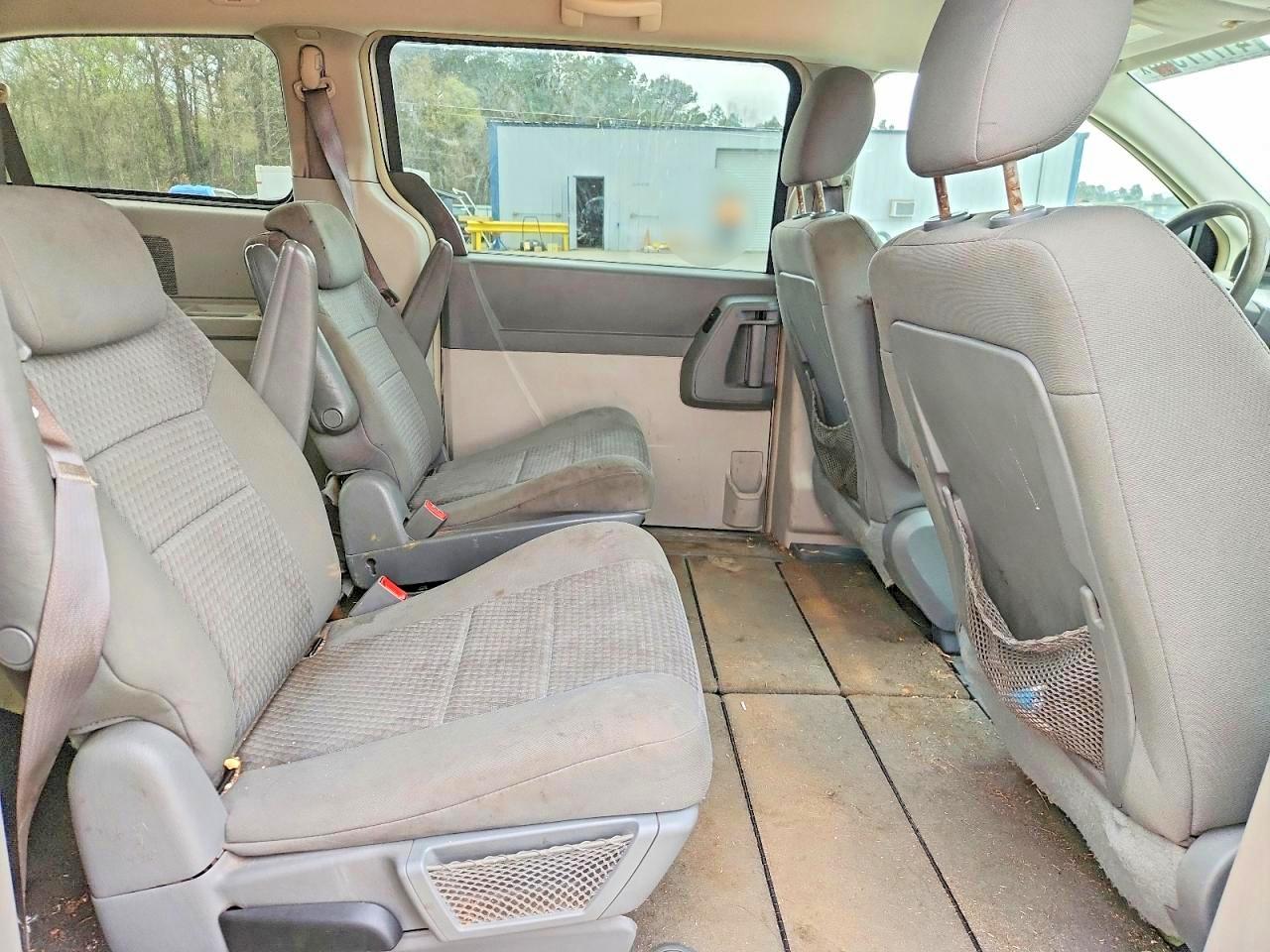 Chrysler Minivan Lx