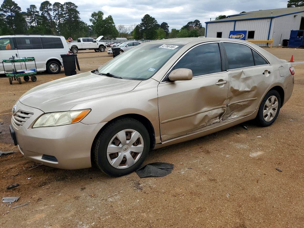 Salvage Toyota Camry Image