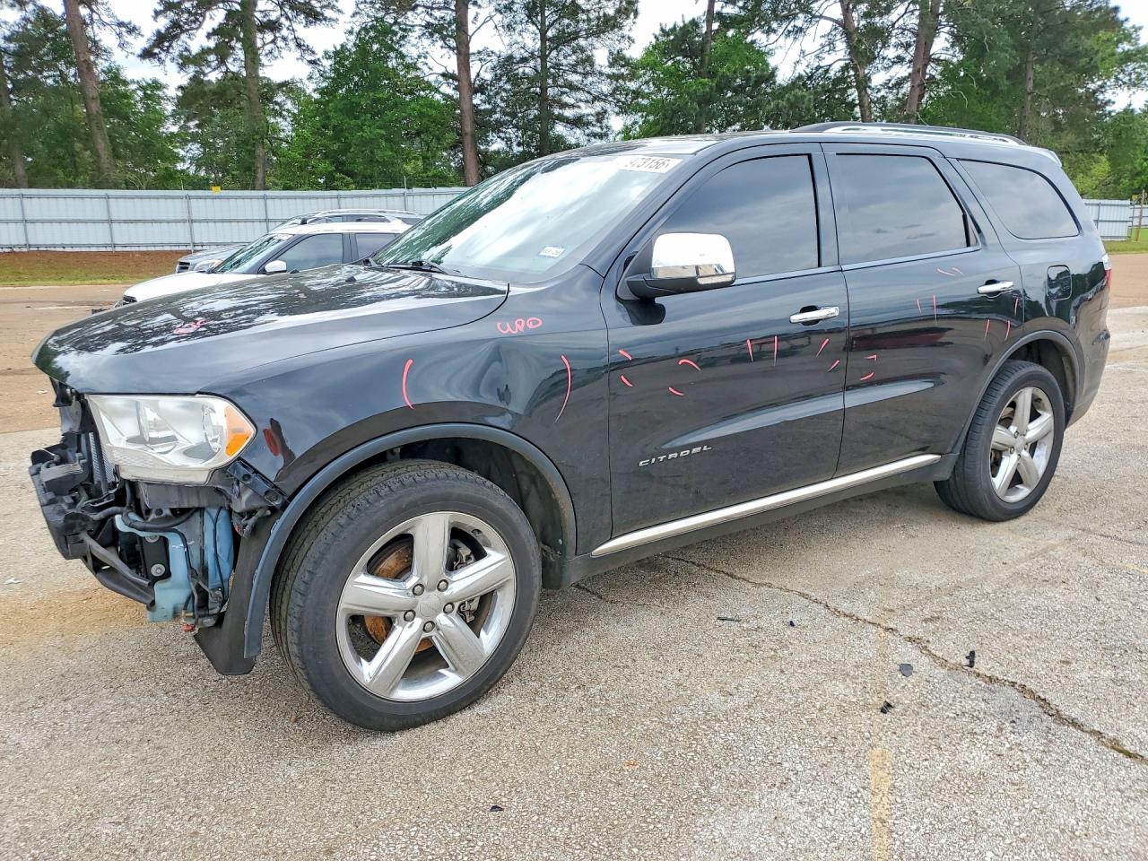 Salvage Dodge Durango Image