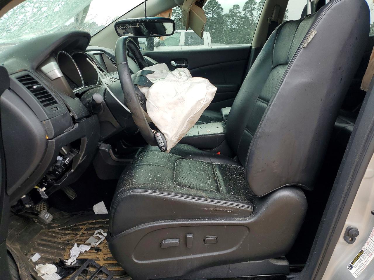 Nissan Murano S