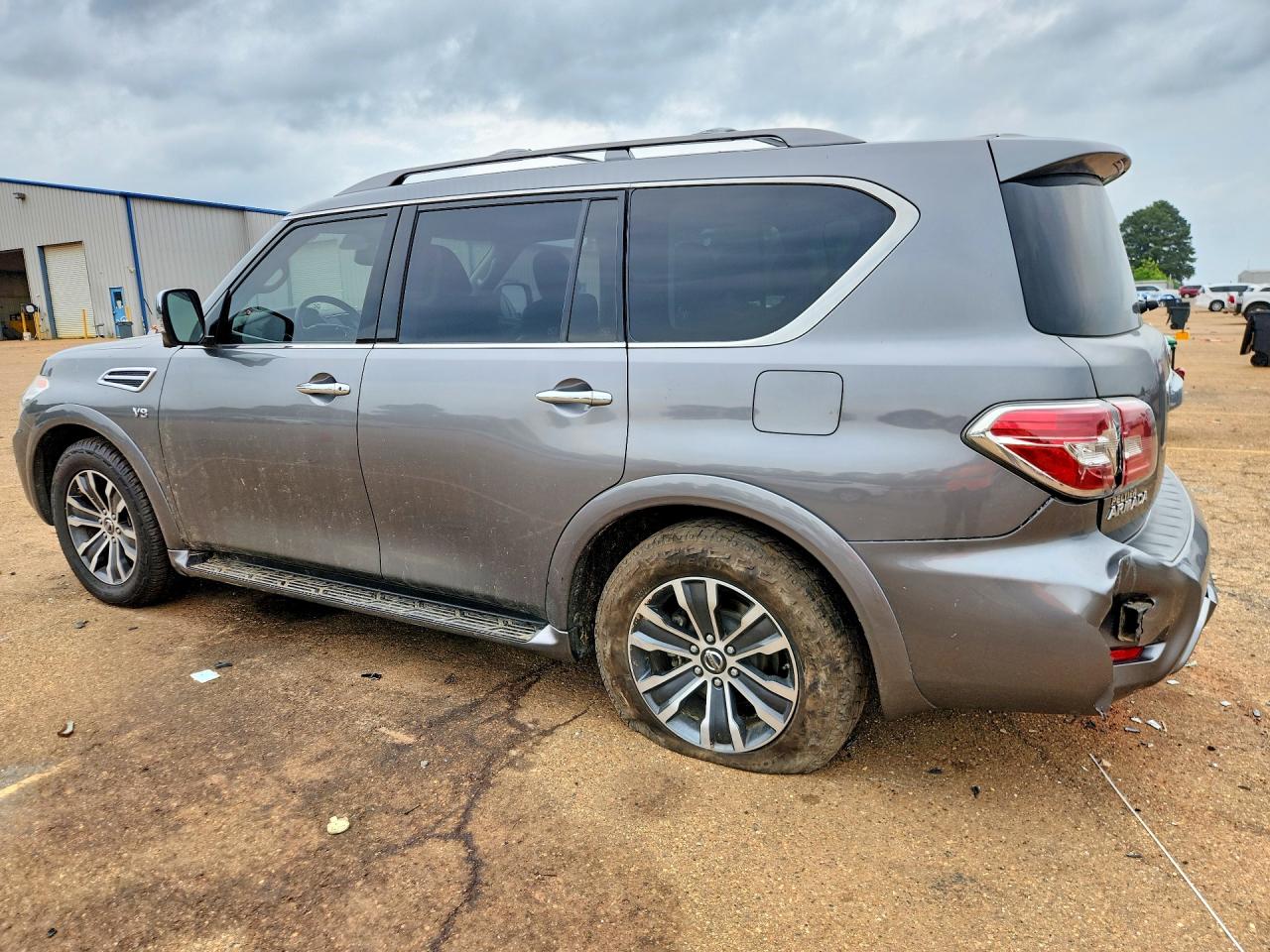 Nissan Armada Sl