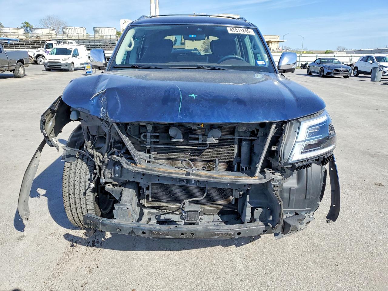 Nissan Armada Platinum
