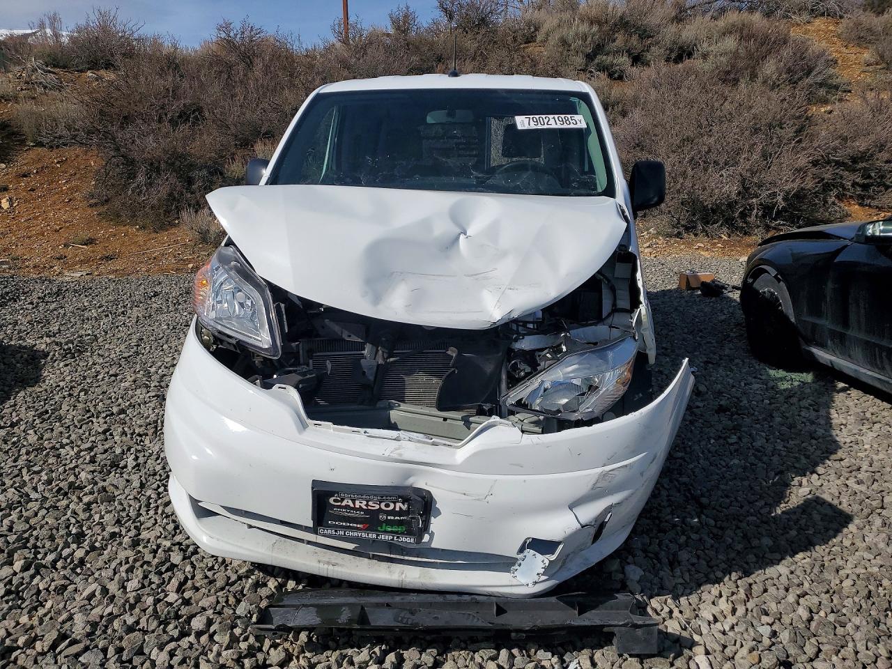 Nissan Nv