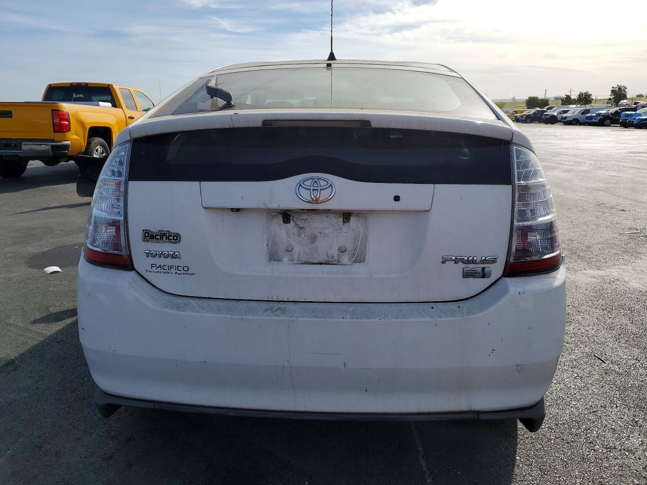 Toyota Prius Base
