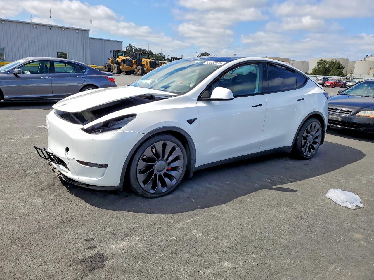 Salvage Tesla Model Y Image