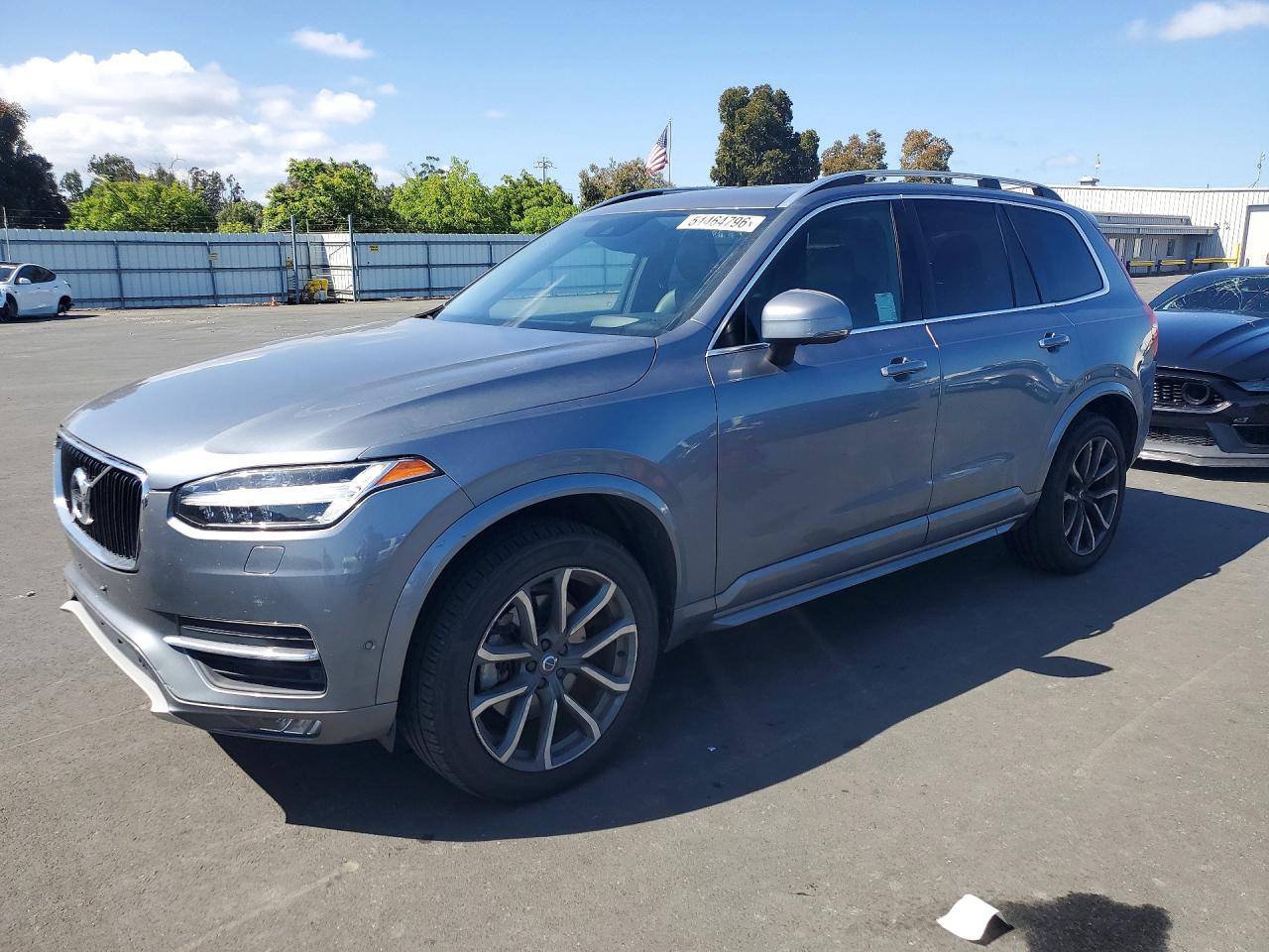 Salvage Volvo XC90 Image