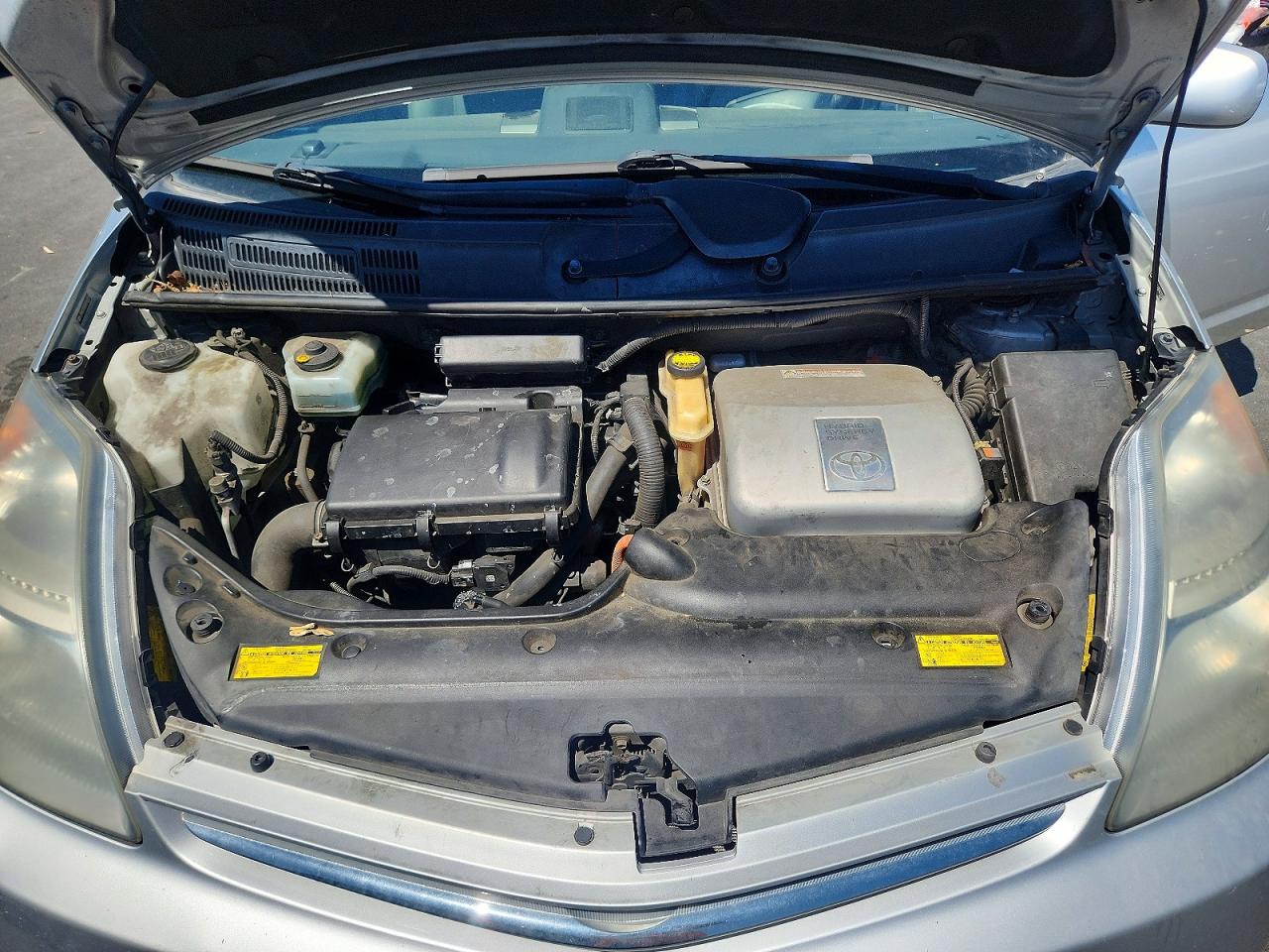 Toyota Prius Base