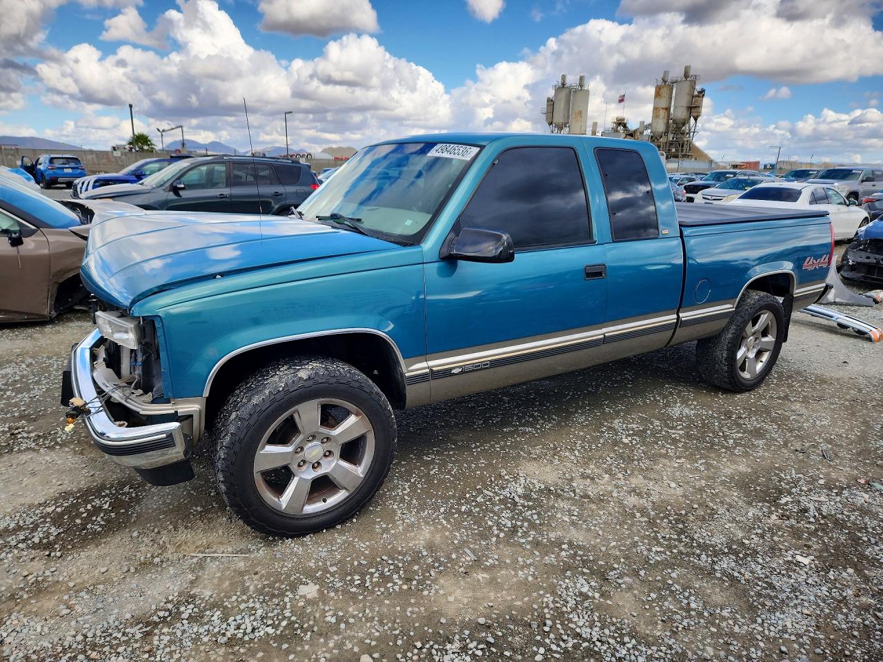 Salvage Chevrolet Gmt Image