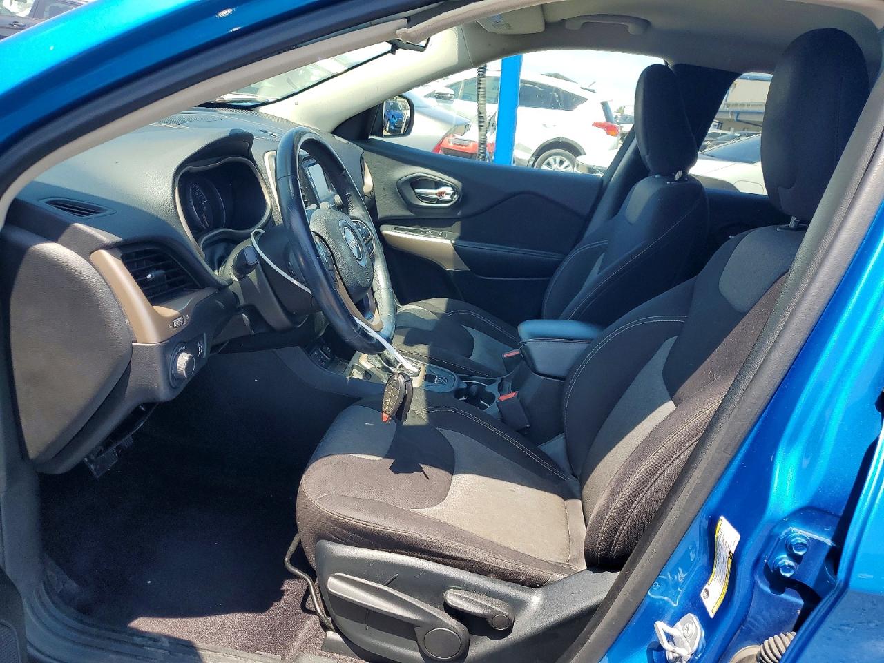 Jeep Cherokee Sport