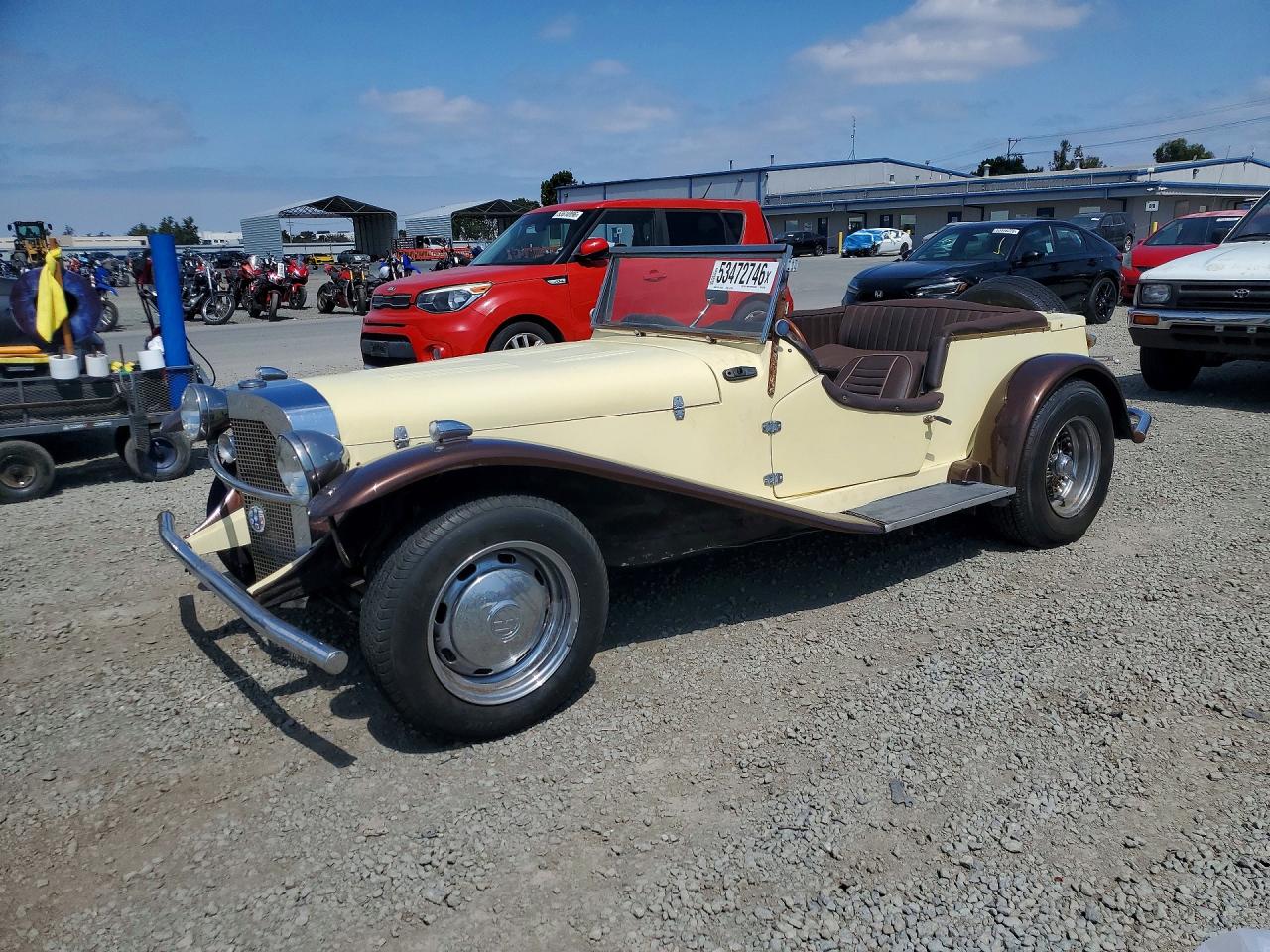 Salvage Gaze Kit Car Image