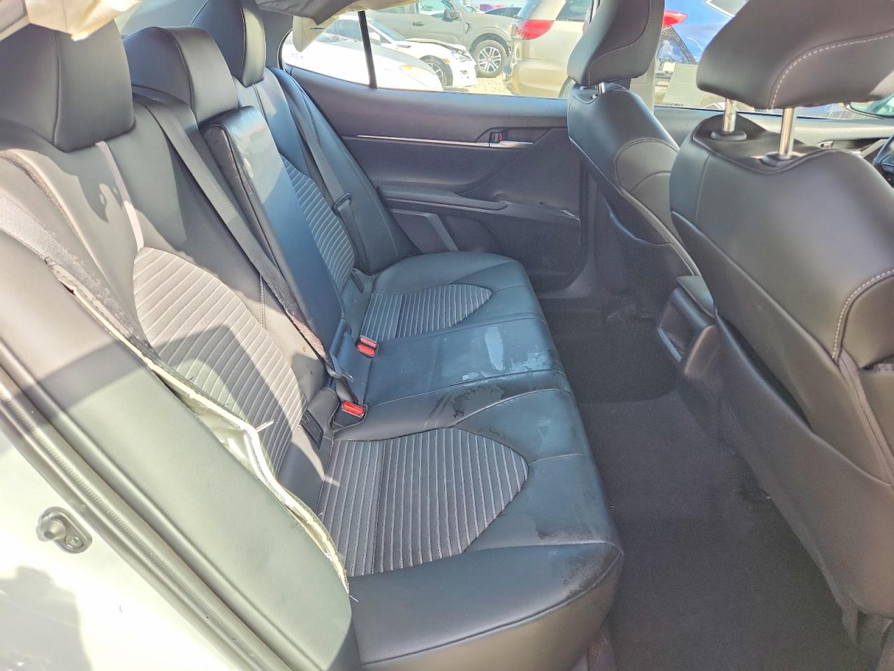 Toyota Camry Se