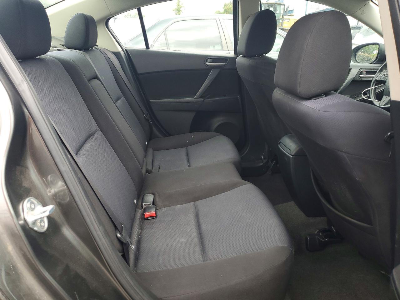 Mazda 3 I