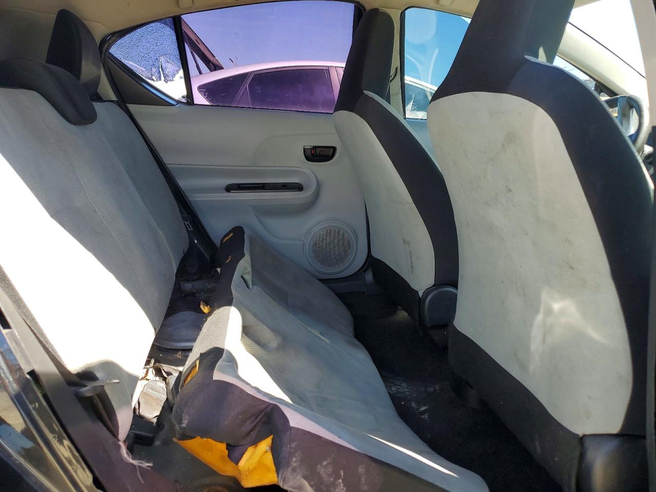 Toyota Prius c One