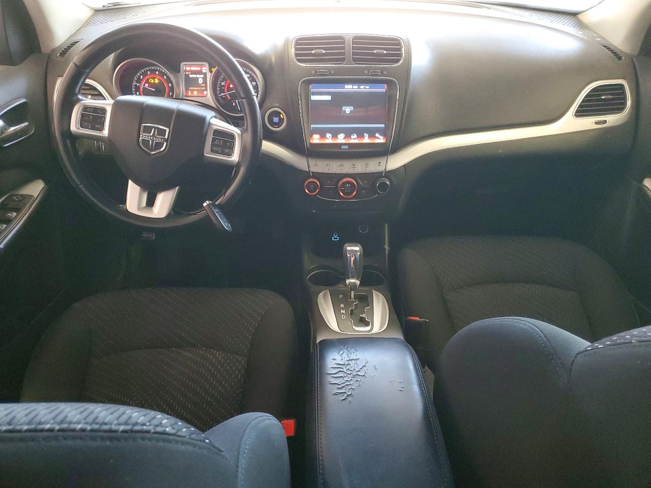Dodge Journey Se