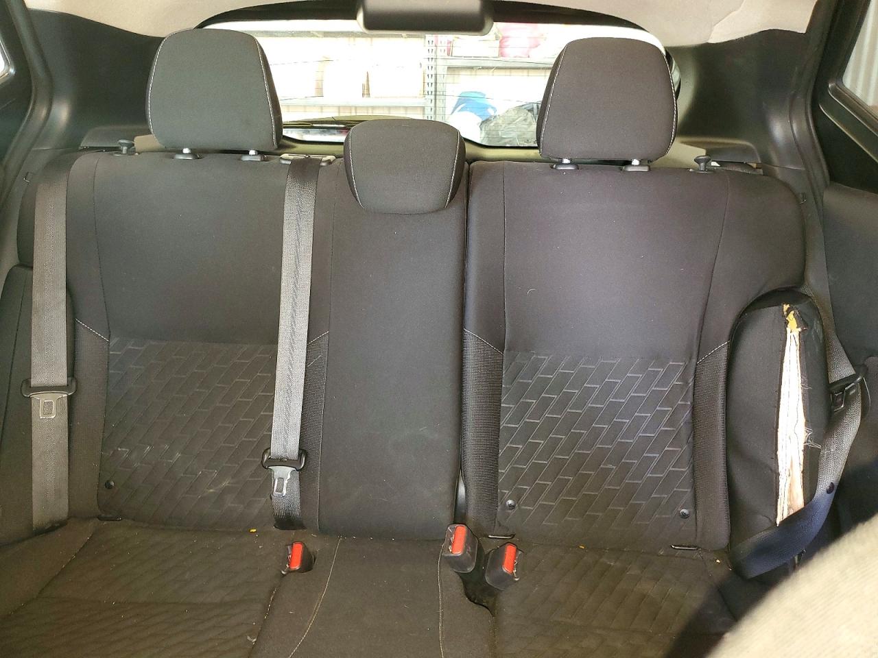 Nissan Kicks S