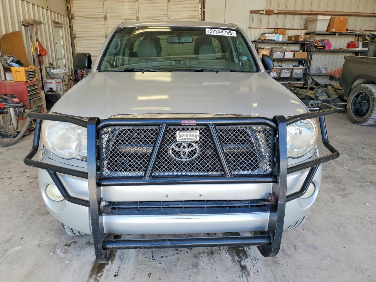 Toyota Tacoma Prerunner Access Cab