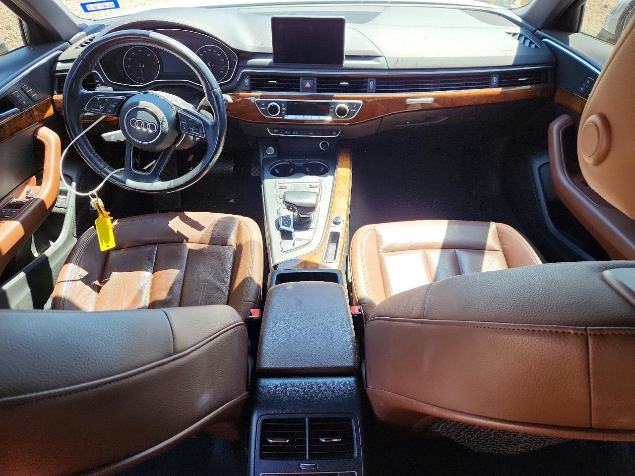 Audi A4 Premium
