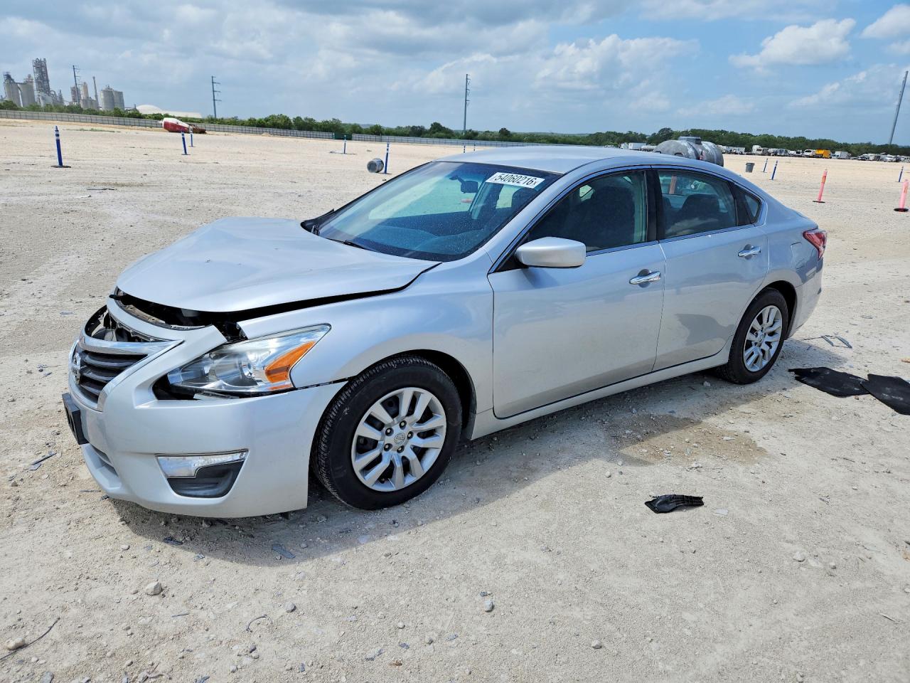 Salvage Nissan Altima Image