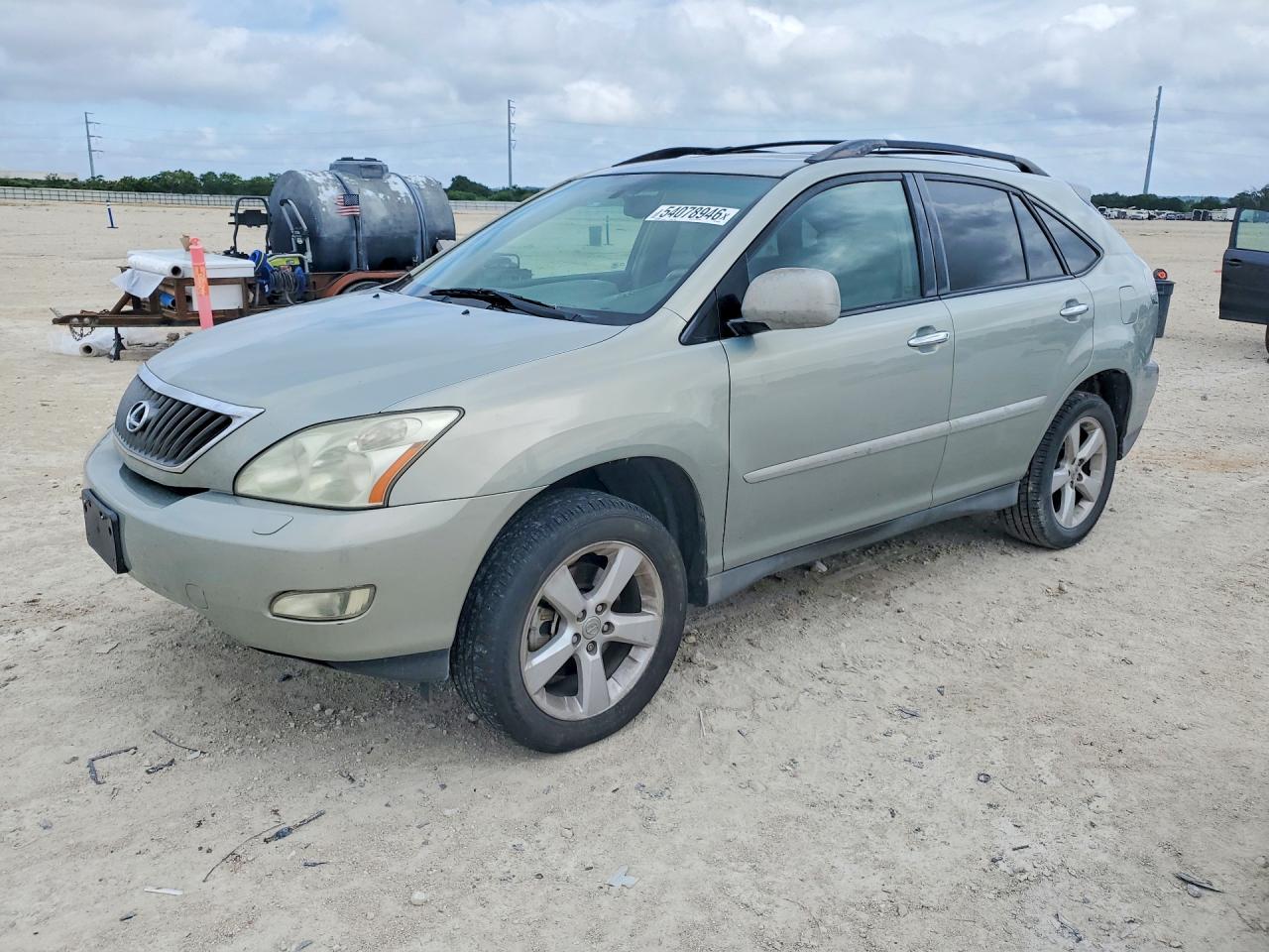 Salvage Lexus RX Image