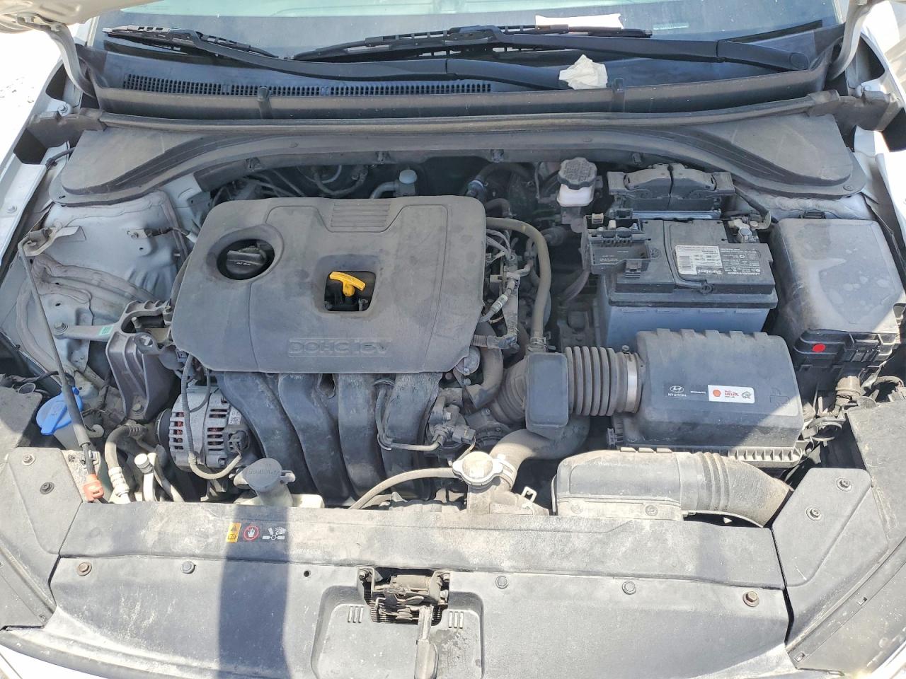 Hyundai ELANTRA Sel