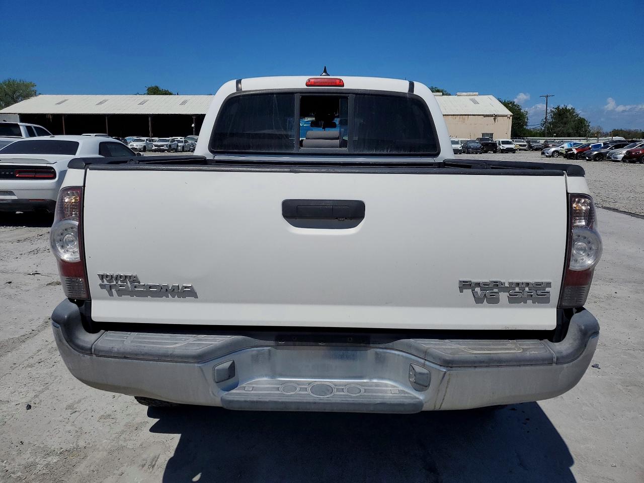 Toyota Tacoma Prerunner V6