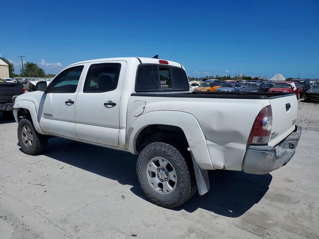 Toyota Tacoma Prerunner V6