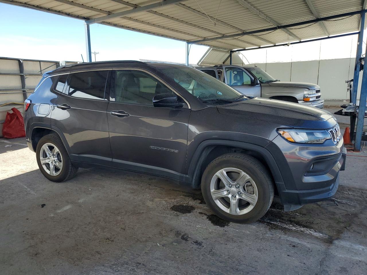 Jeep Compass Latitude