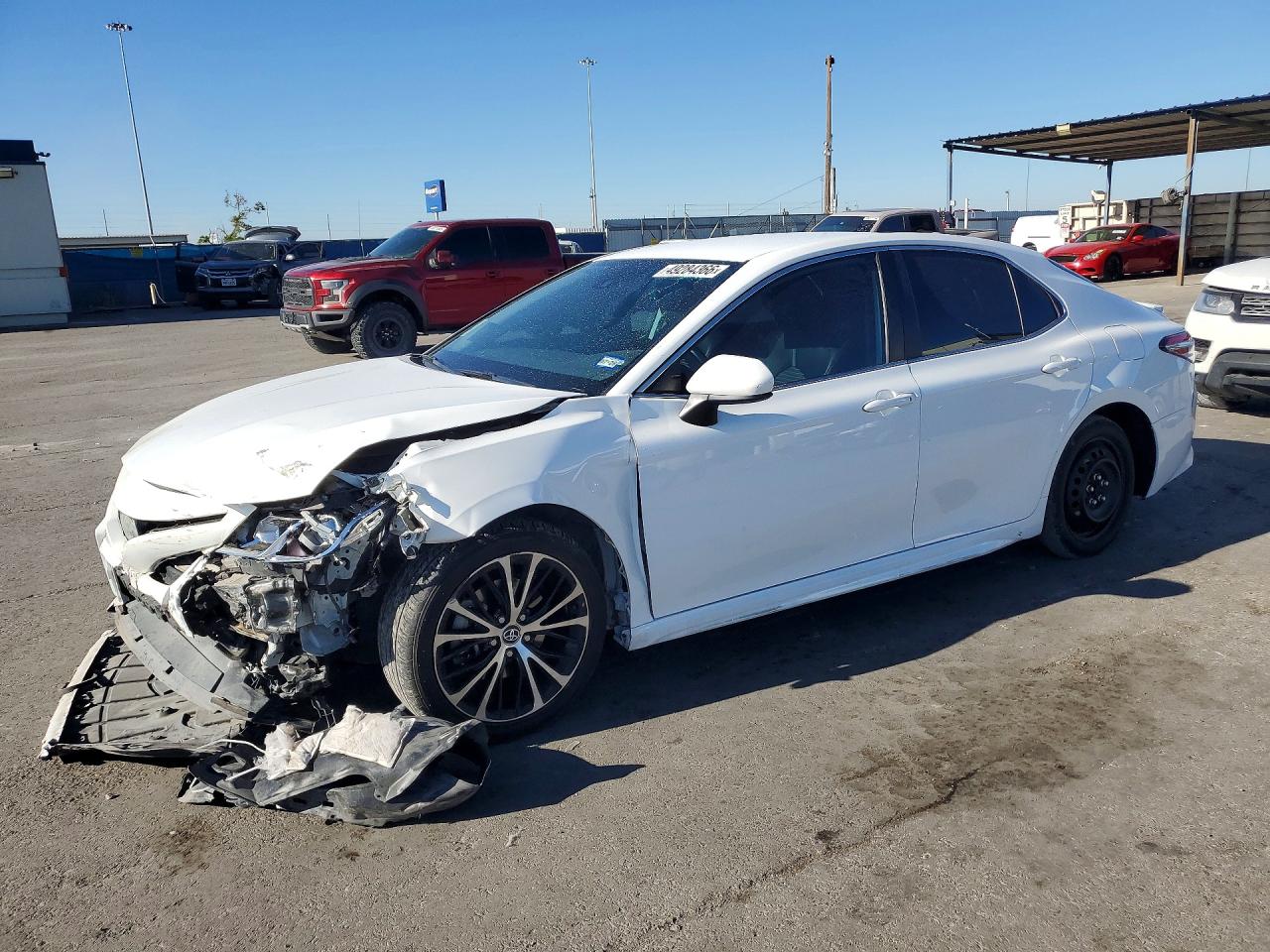 Salvage Toyota Camry Image