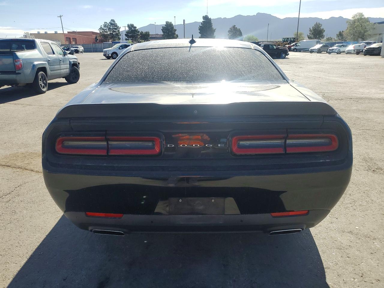 Dodge Challenger Sxt
