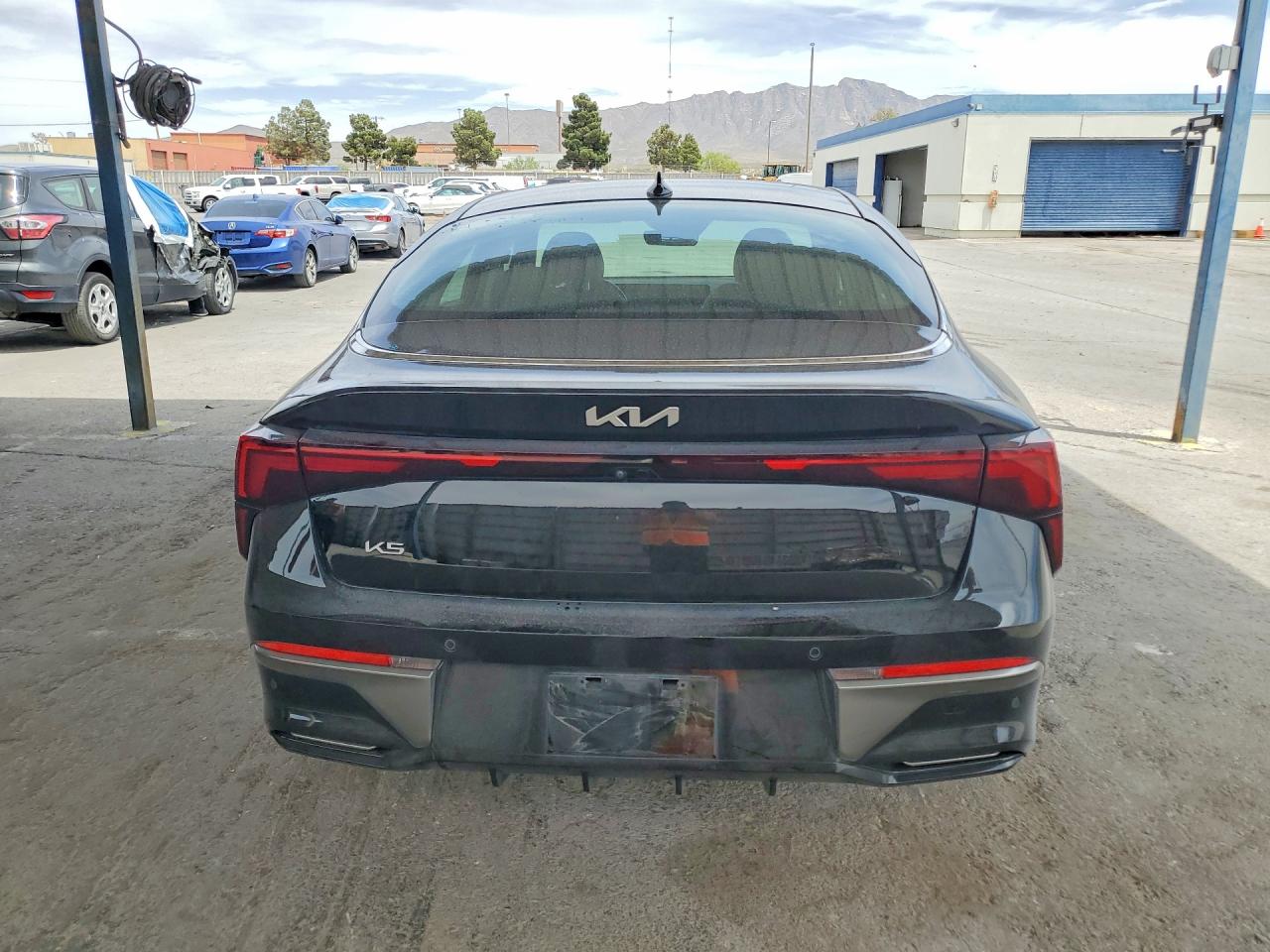 Kia K5 Ex
