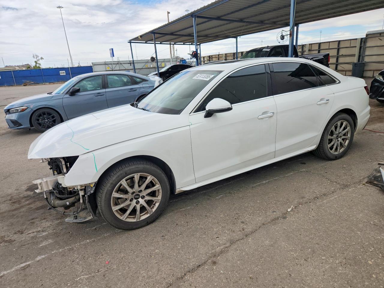 Salvage Audi A4 Image