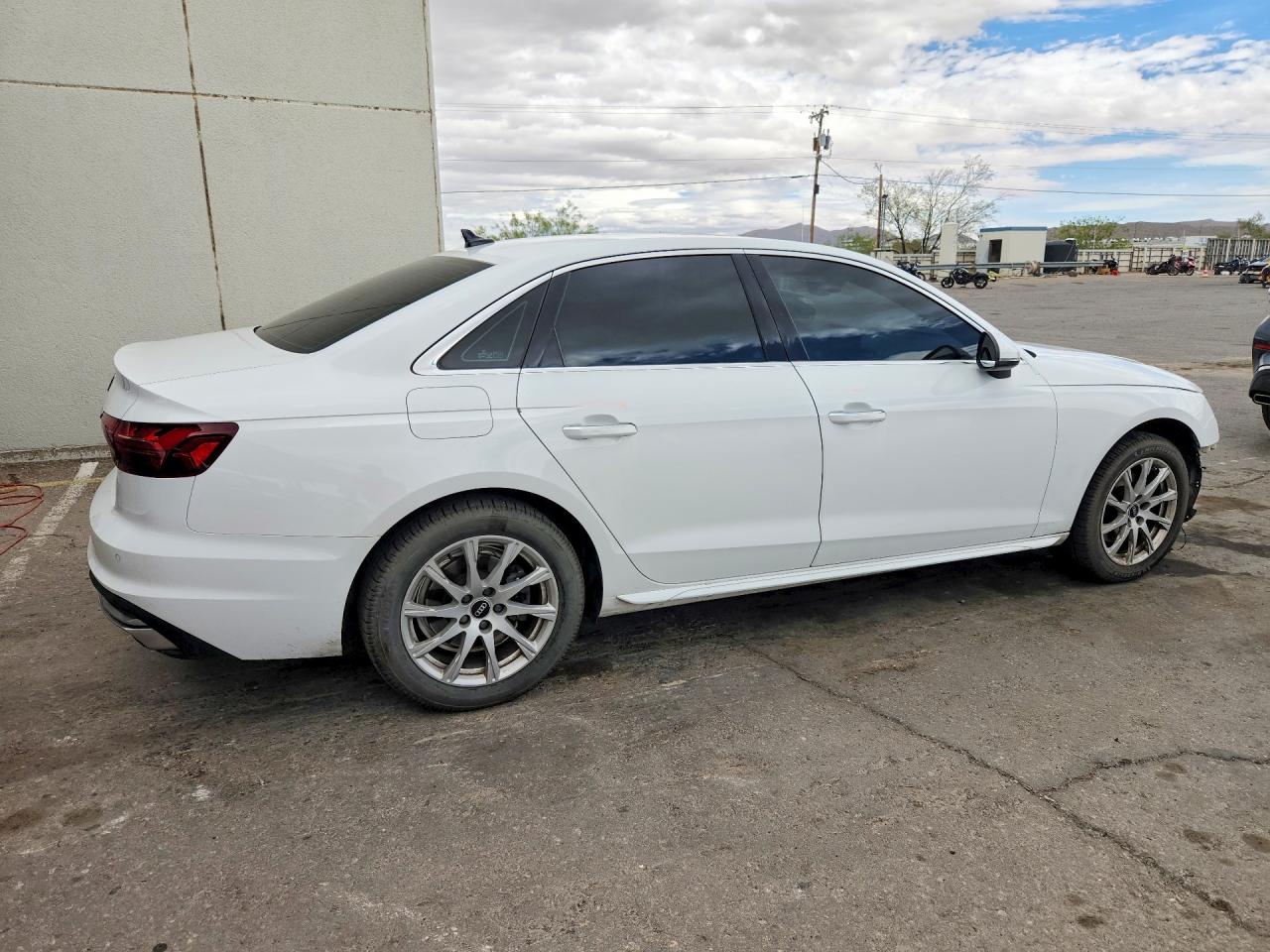 Audi A4 Premium 40