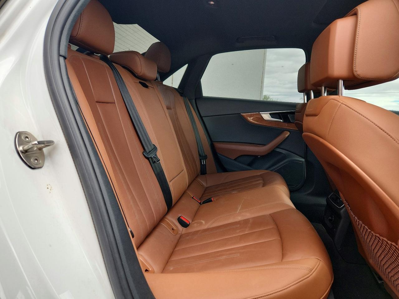 Audi A4 Premium 40