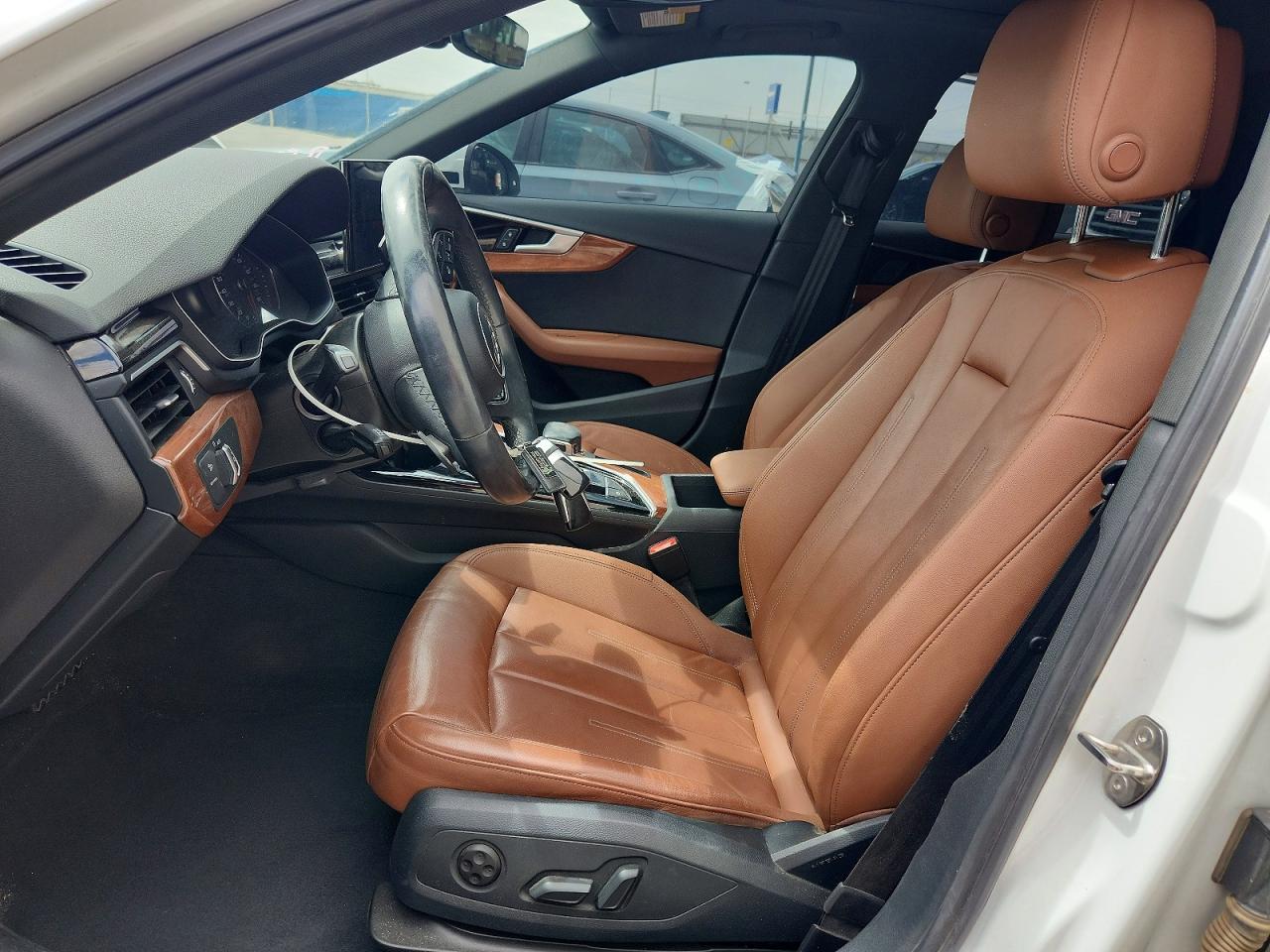 Audi A4 Premium 40