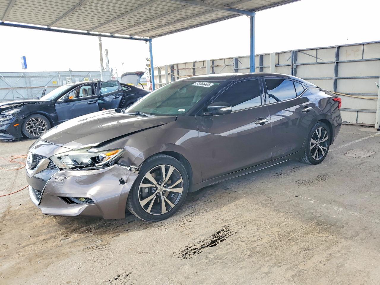 Salvage Nissan Maxima Image