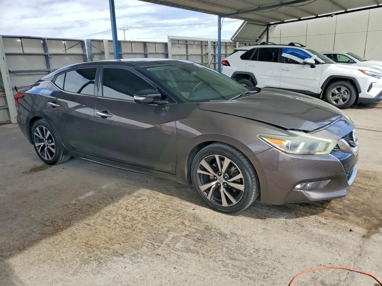 Nissan Maxima Platinum