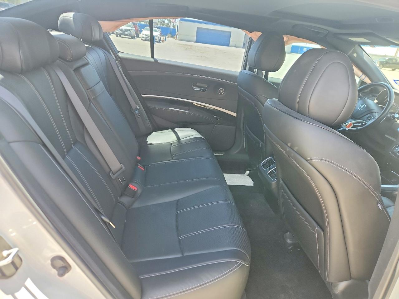 Acura RLX Tech