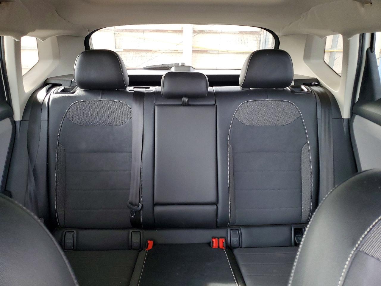 Volkswagen Taos Se