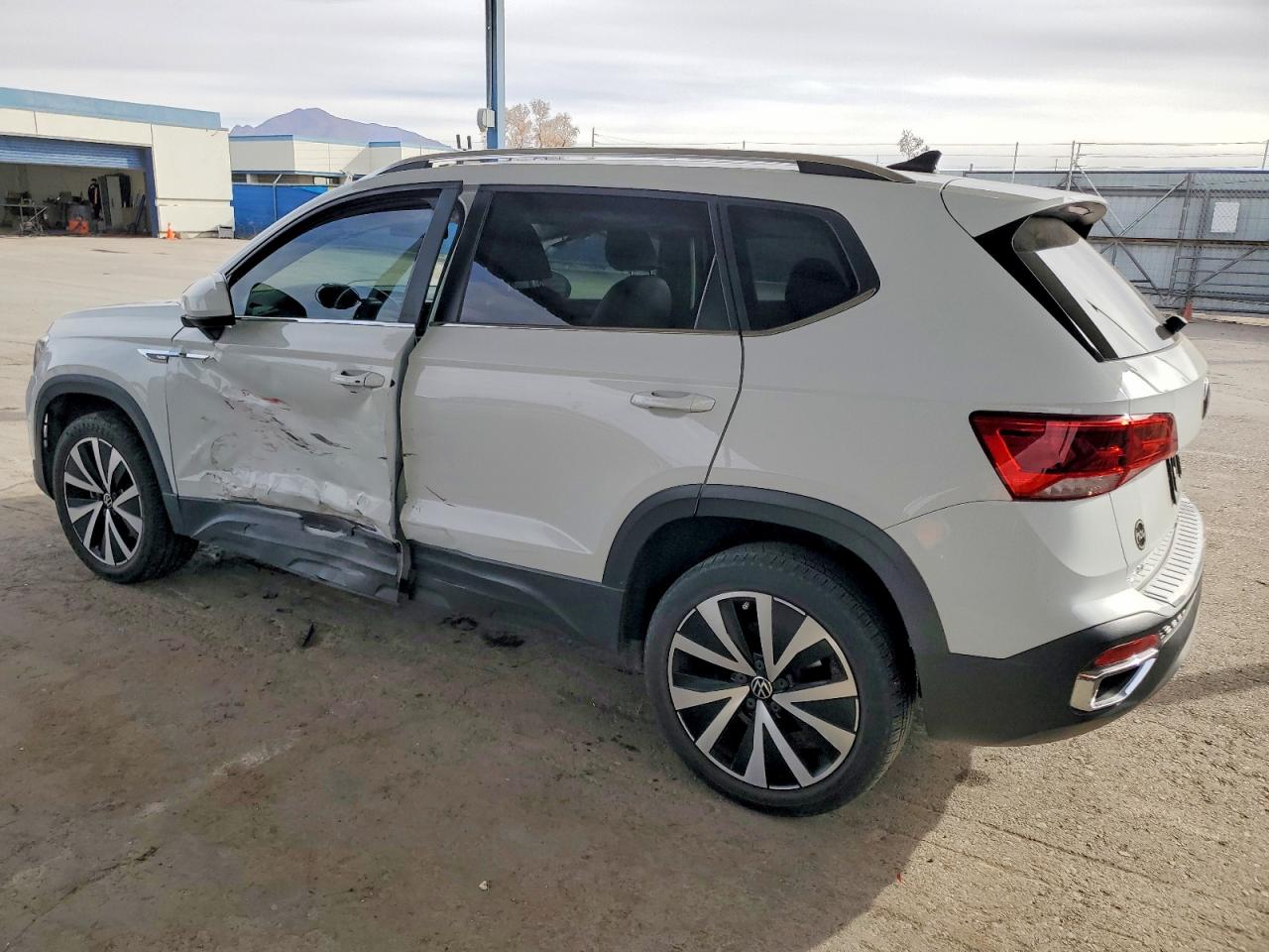 Volkswagen Taos Se