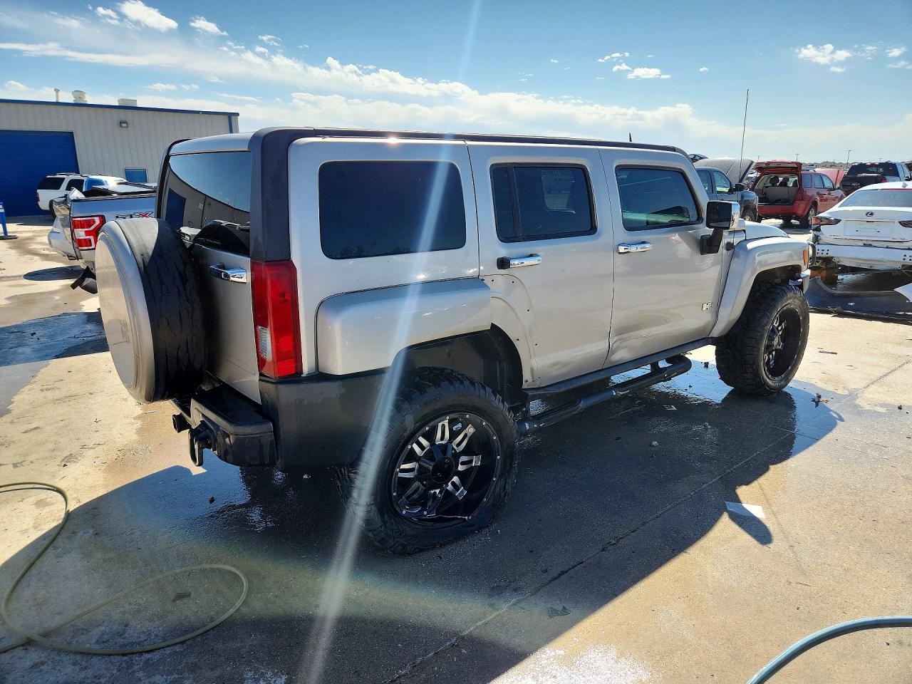 HUMMER H3