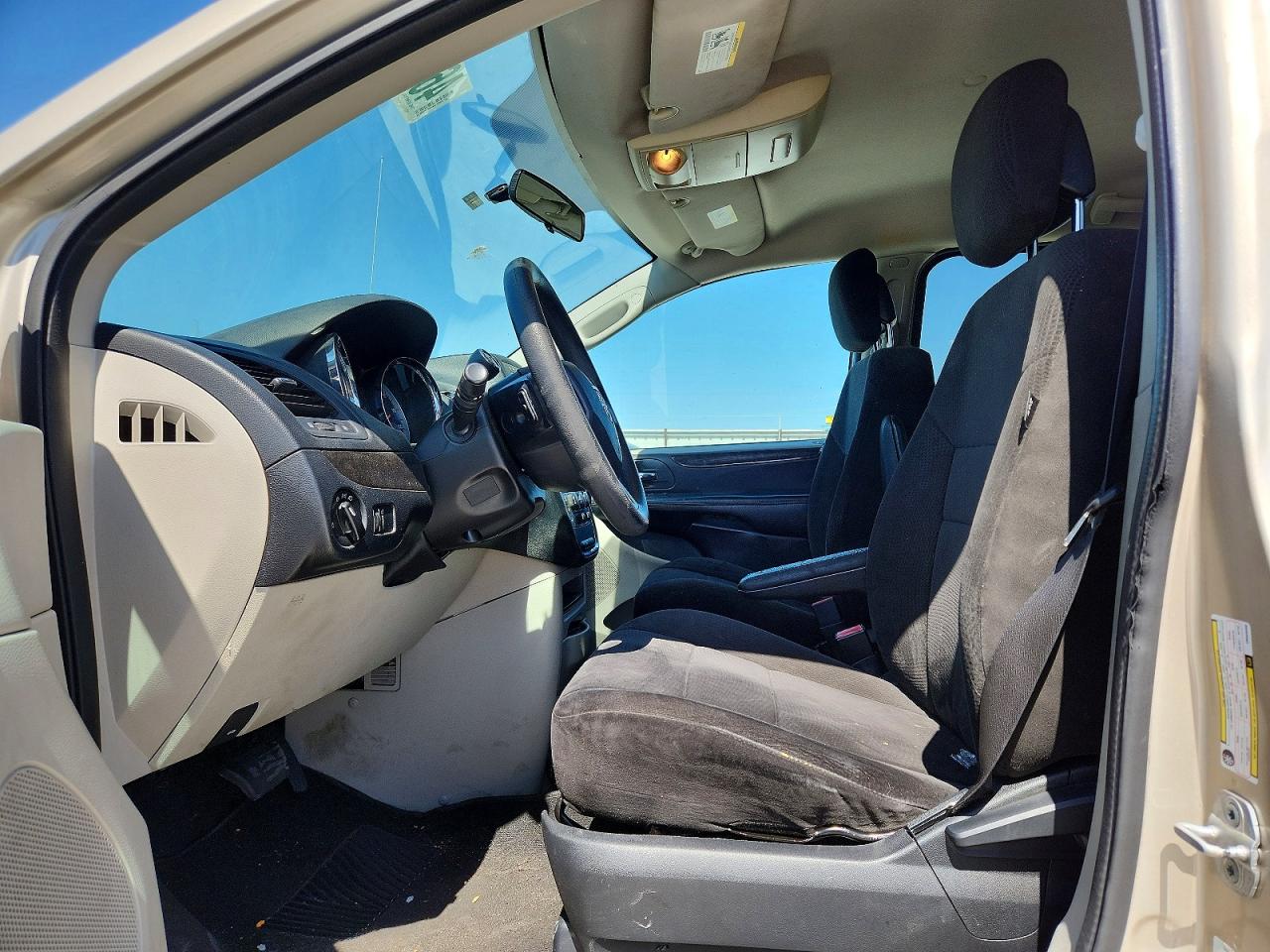 Dodge Caravan Se