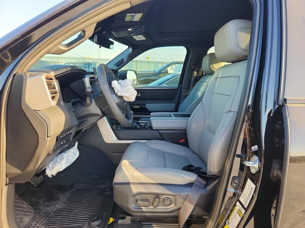 Toyota Tundra Limited