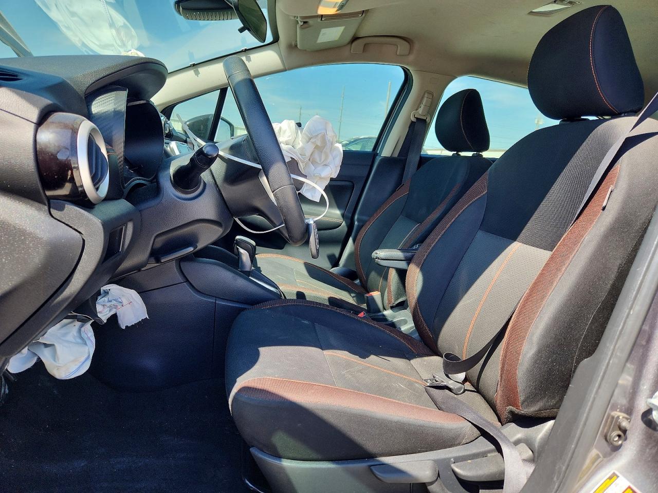 Nissan Versa Sr