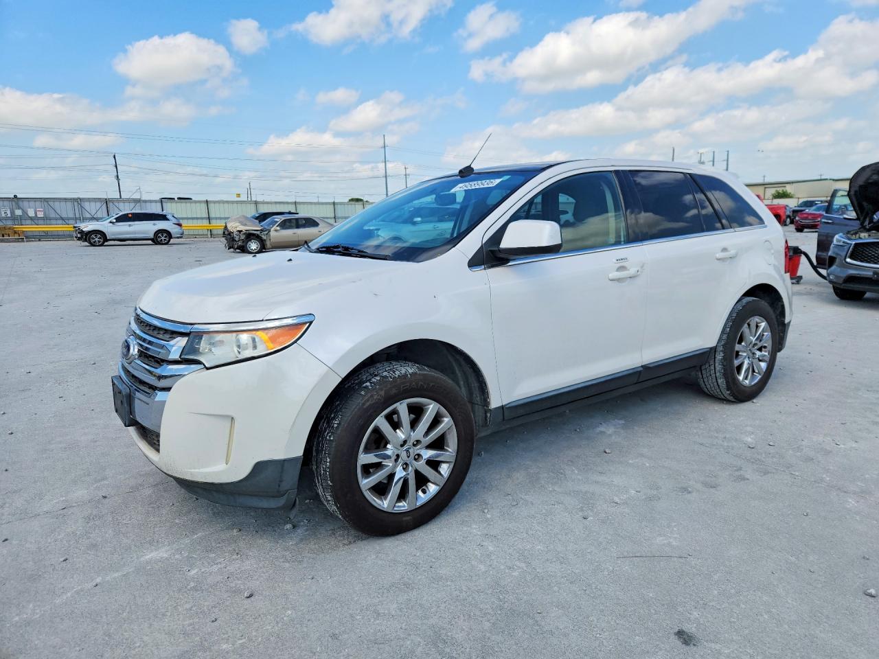Salvage Ford Edge Image