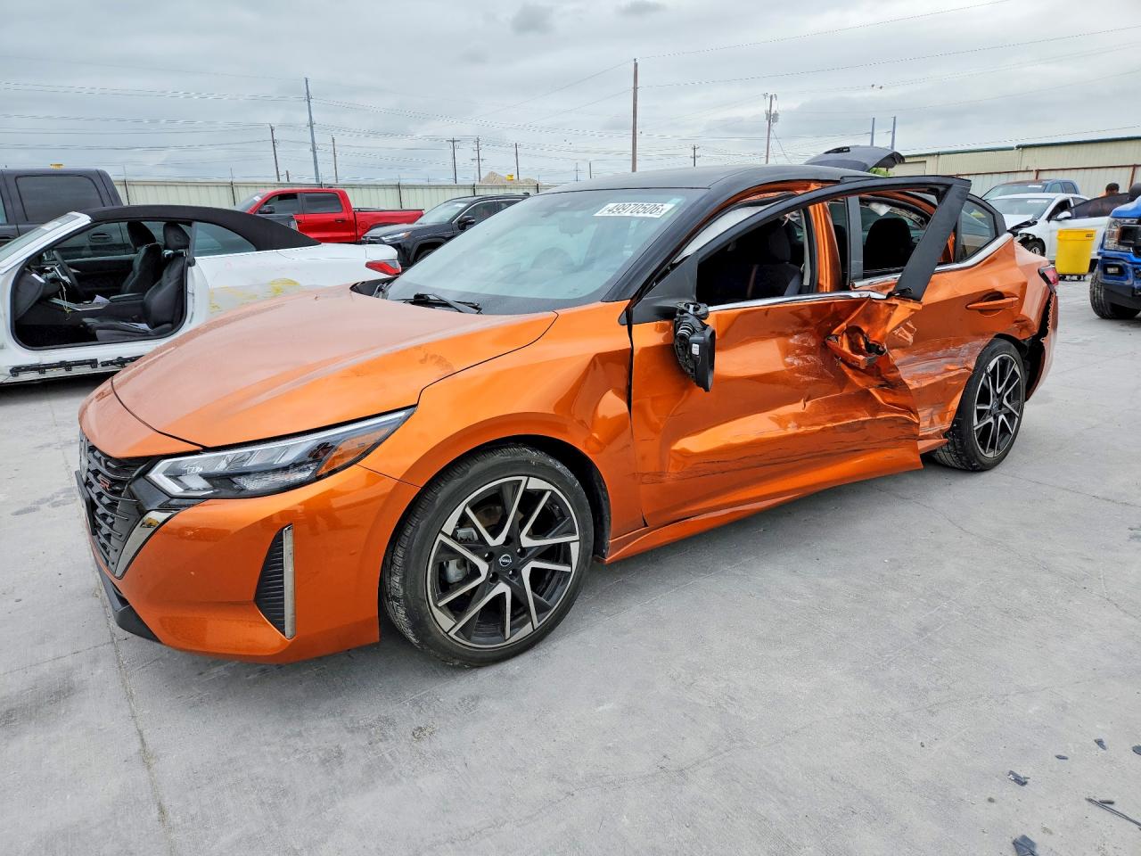 Salvage Nissan Sentra Image