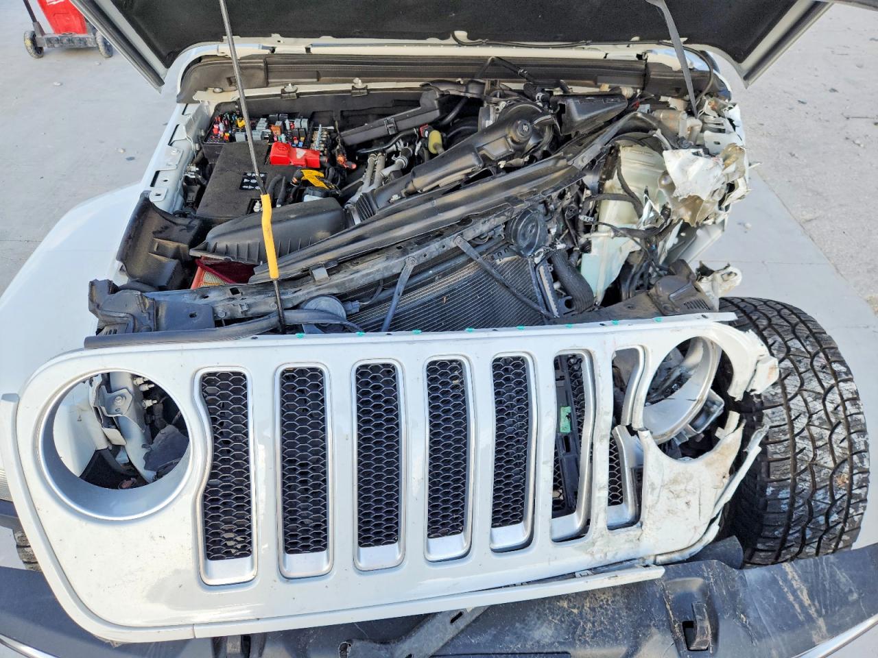 Jeep Wrangler Sahara