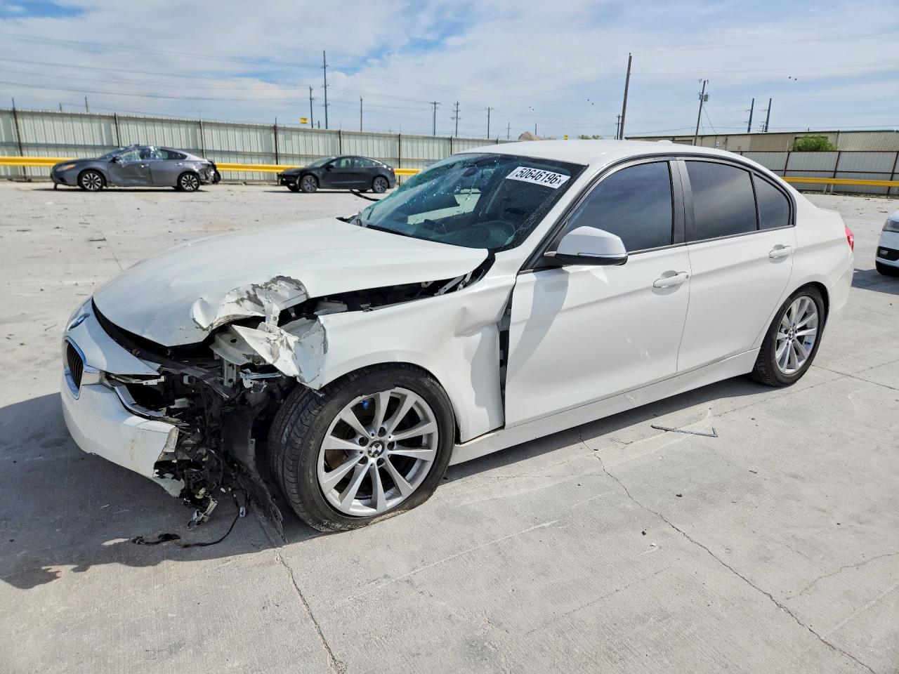Salvage BMW 3 Series Image
