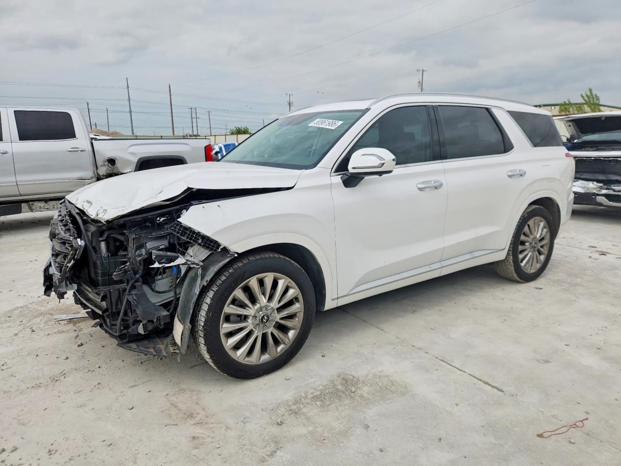 Salvage Hyundai PALISADE Image