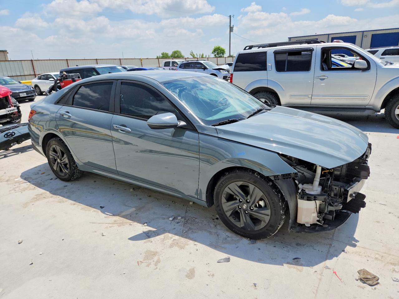 Hyundai ELANTRA Sel