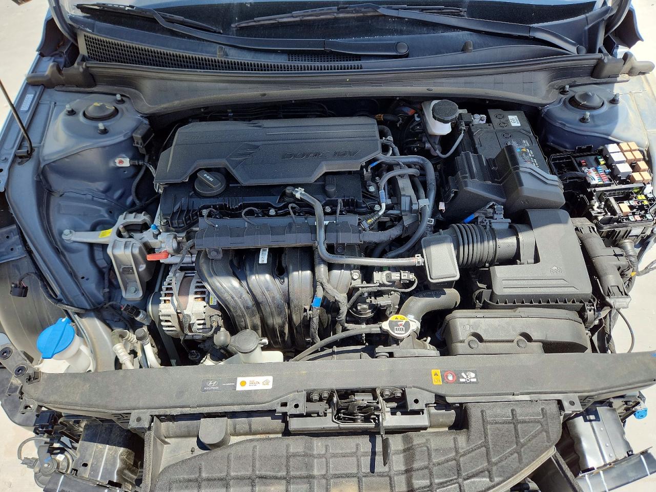 Hyundai ELANTRA Sel